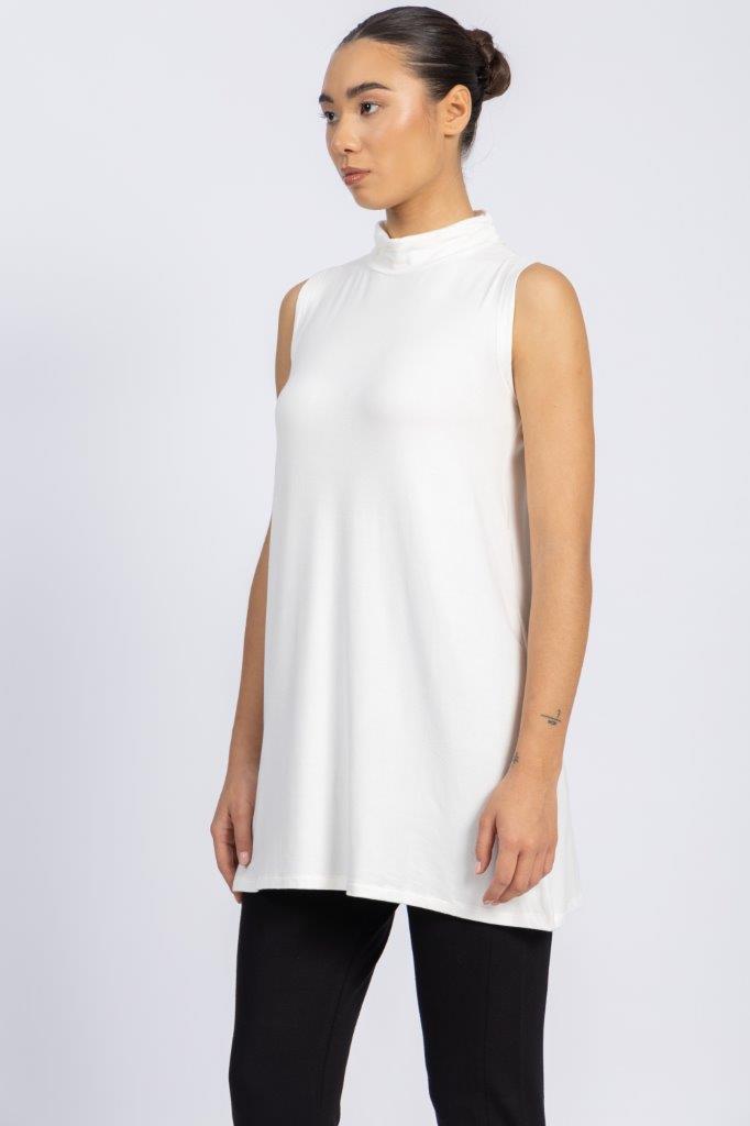 LONG TOP WITH PLEATED HALF NECK