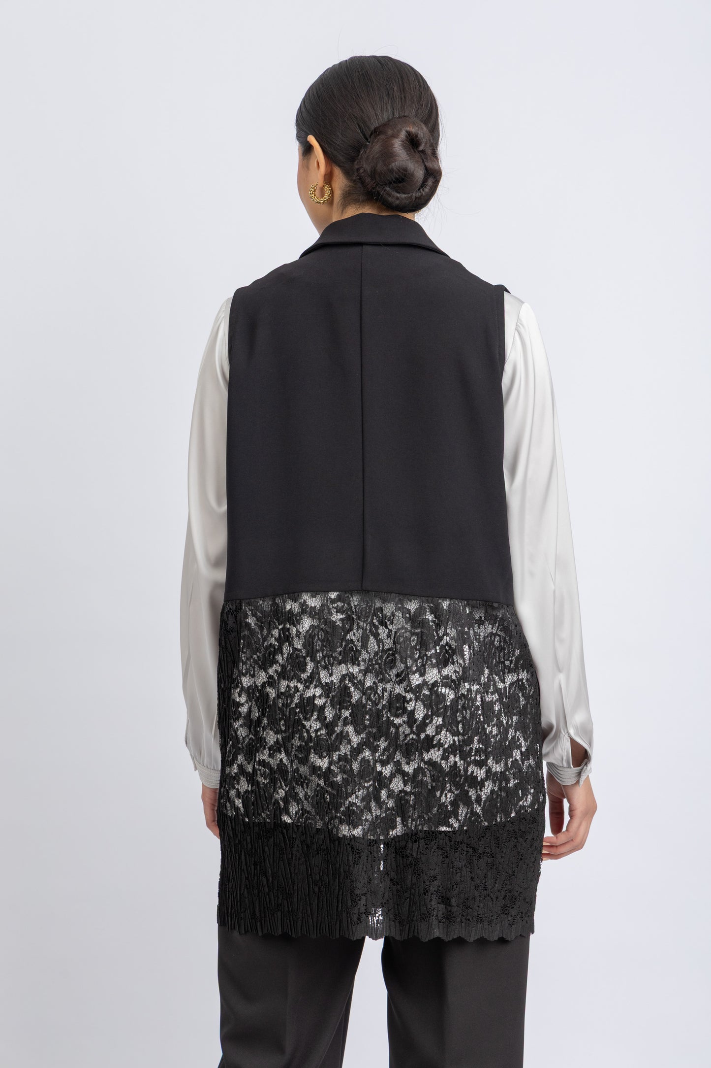 crepe vest