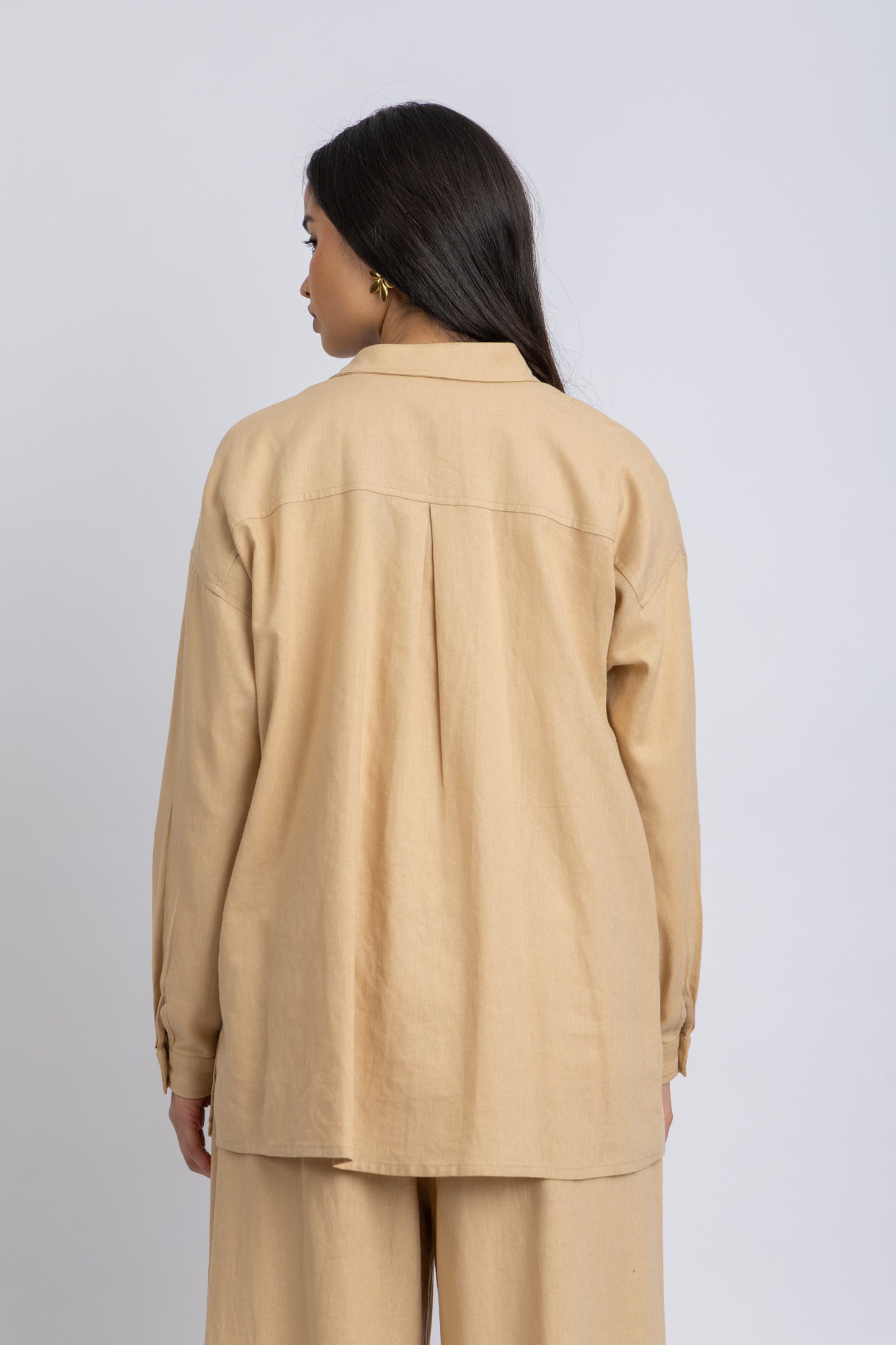 linen shirt