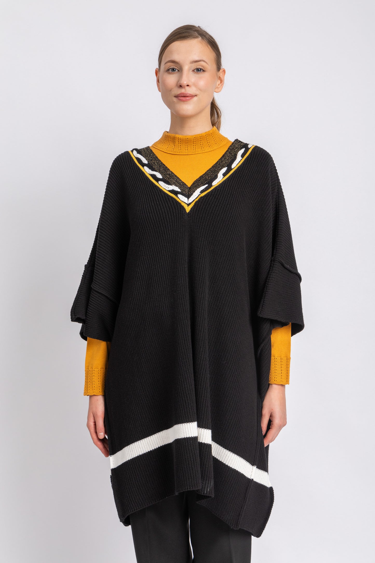 one size knitwear poncho