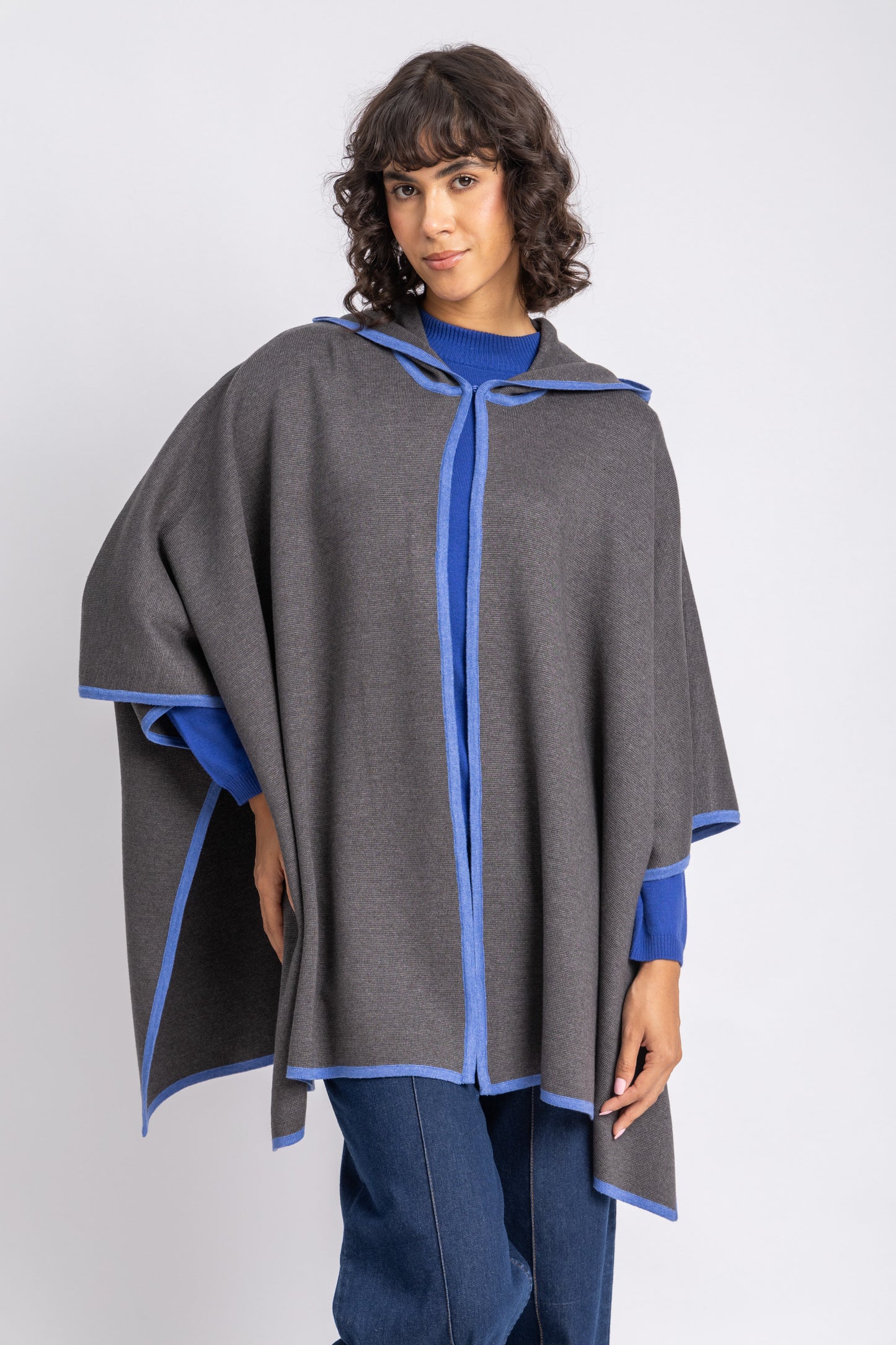 one size knitwear poncho