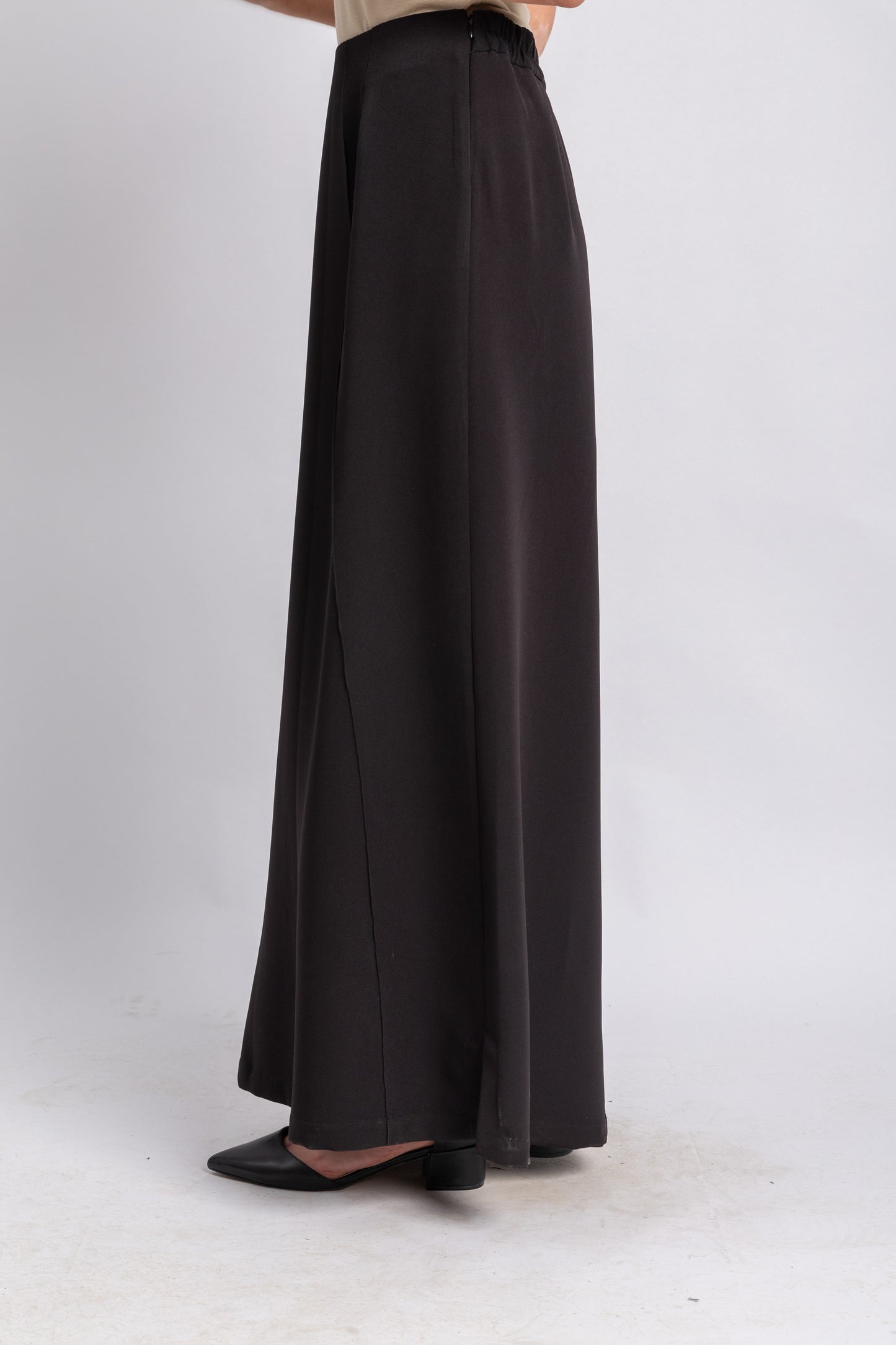crepe skirt
