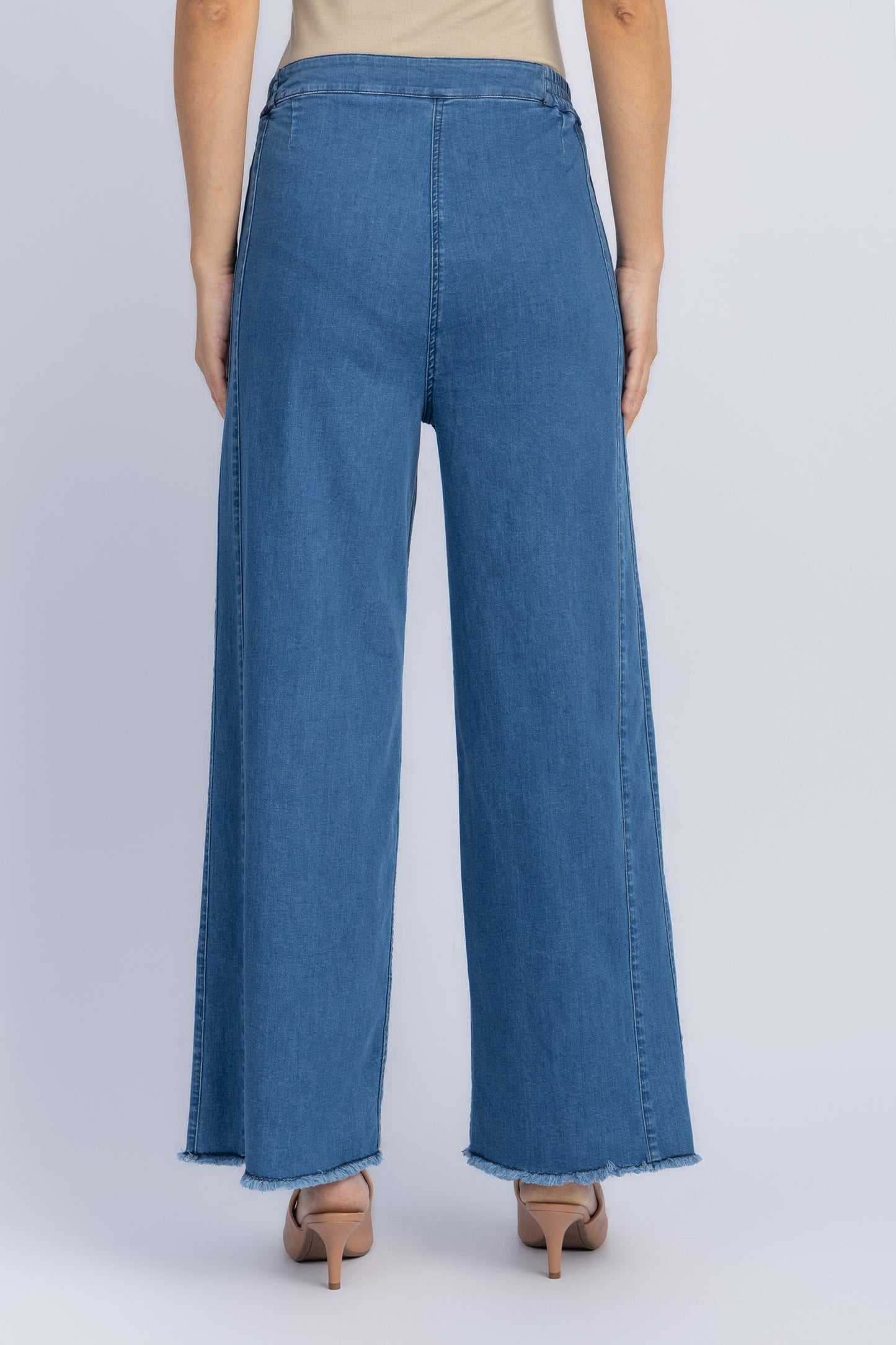 jeans pants
