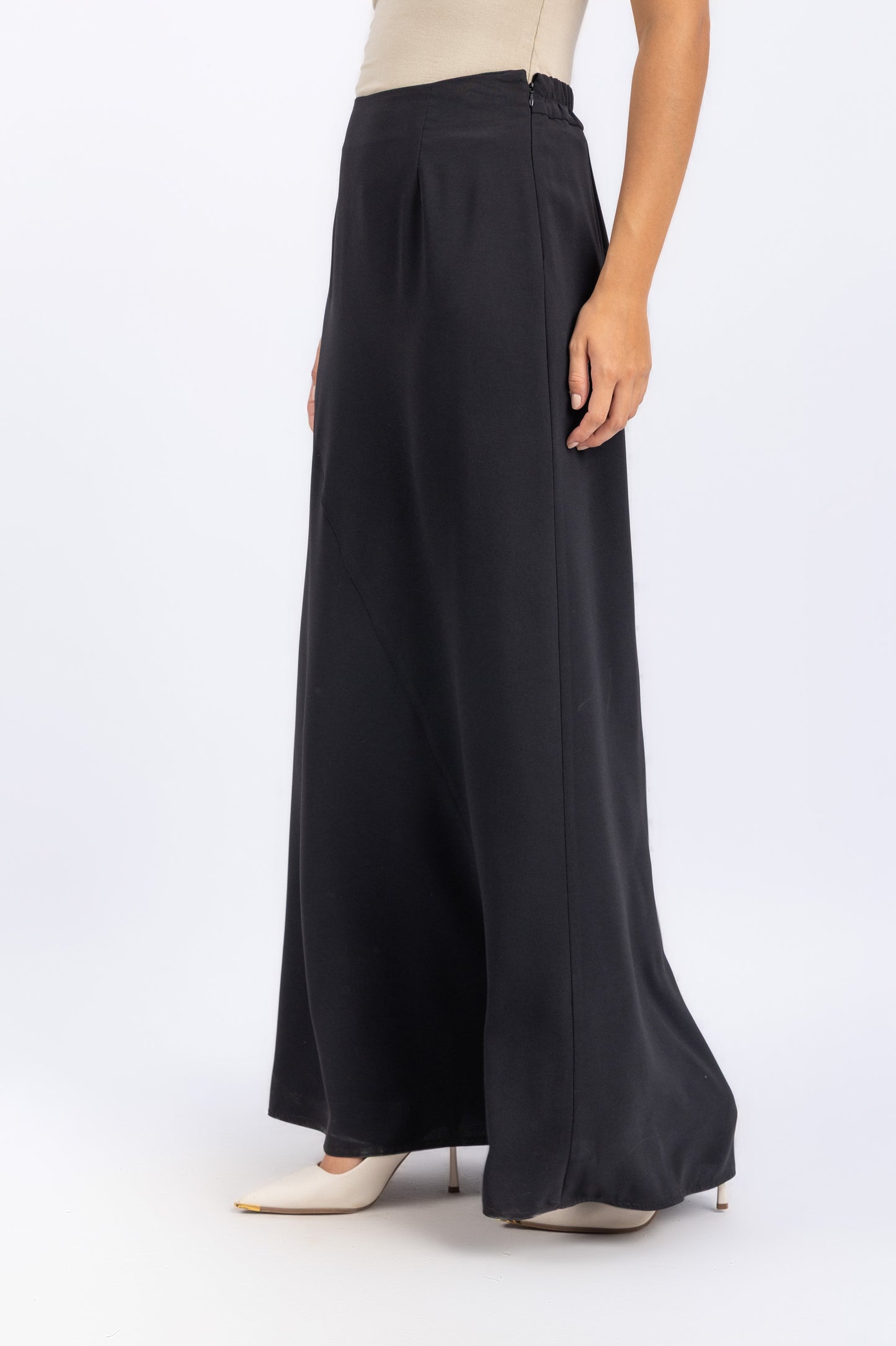 crepe skirt