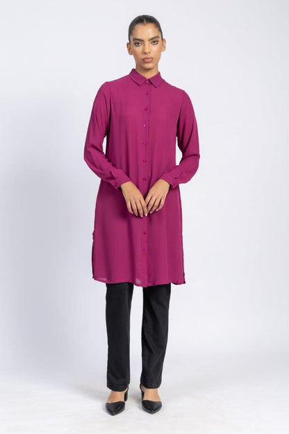 BASIC LONG CREPE CHIFFON SHIRT WITH HIDDEN PLACKET AND SIDE SLITS