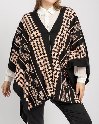 One size knitwear poncho