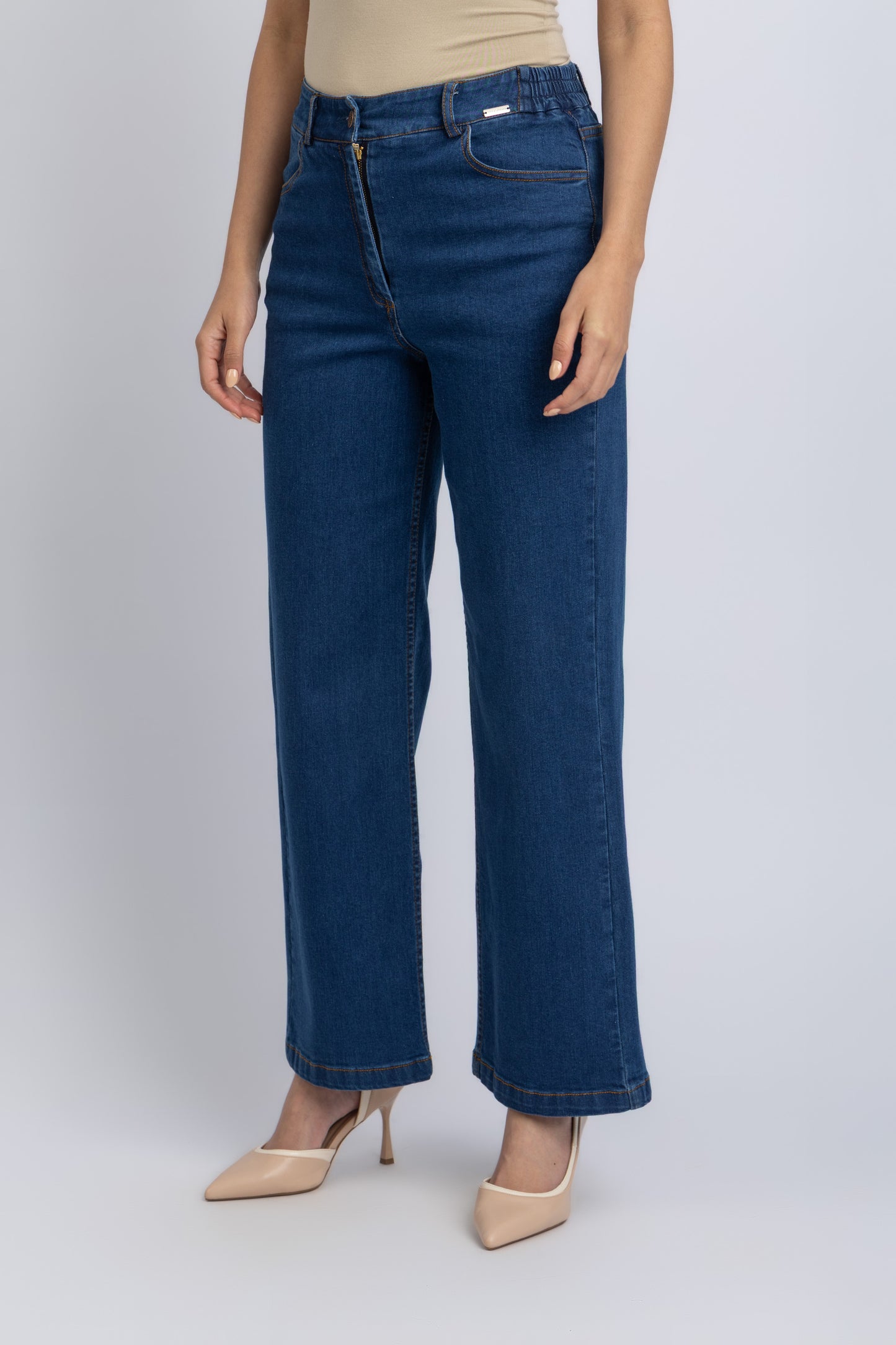 jeans pants