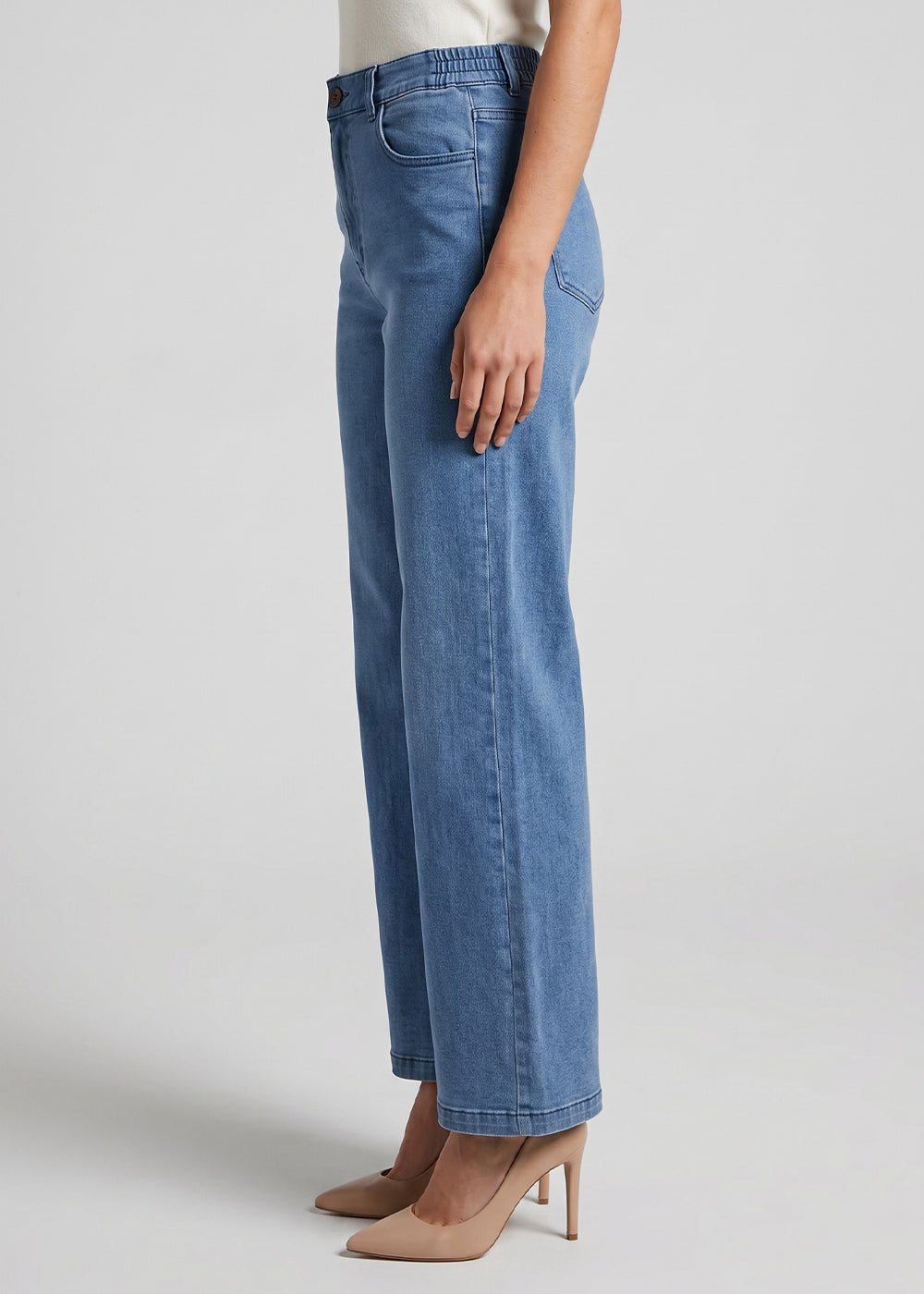 jeans pants