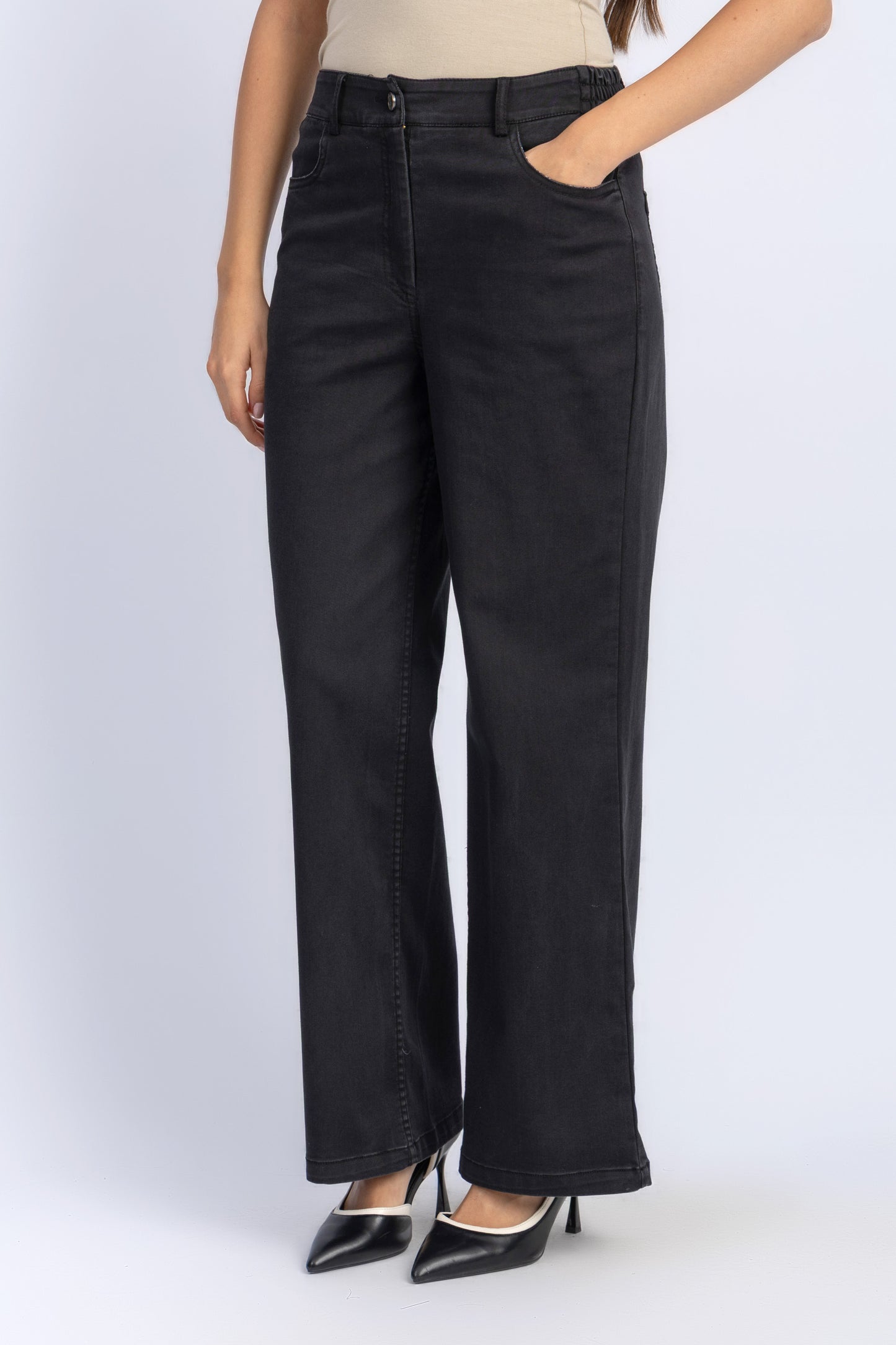 jeans pants