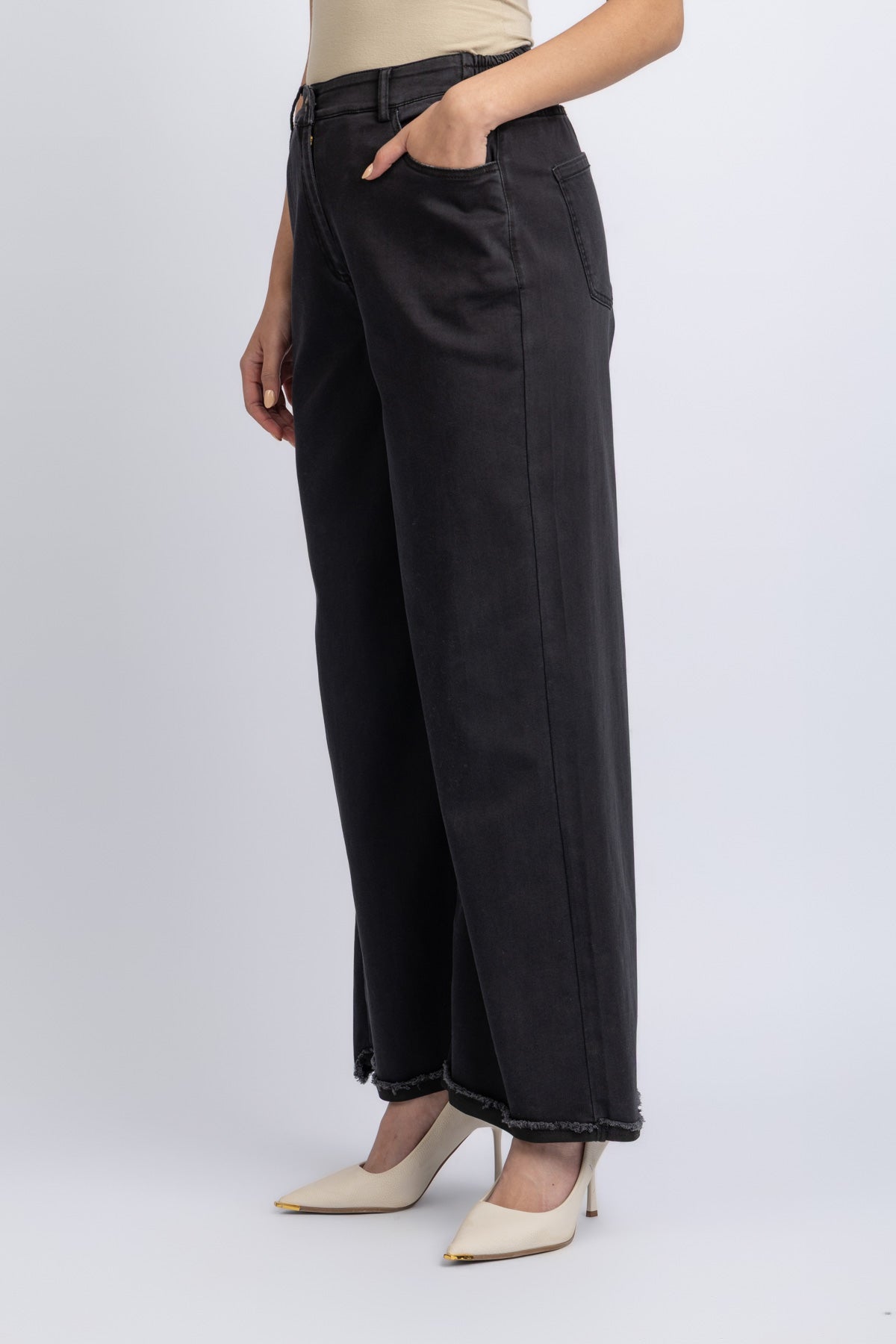 jeans pants