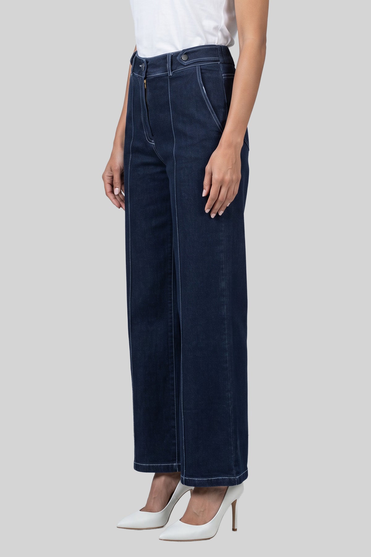jeans pants