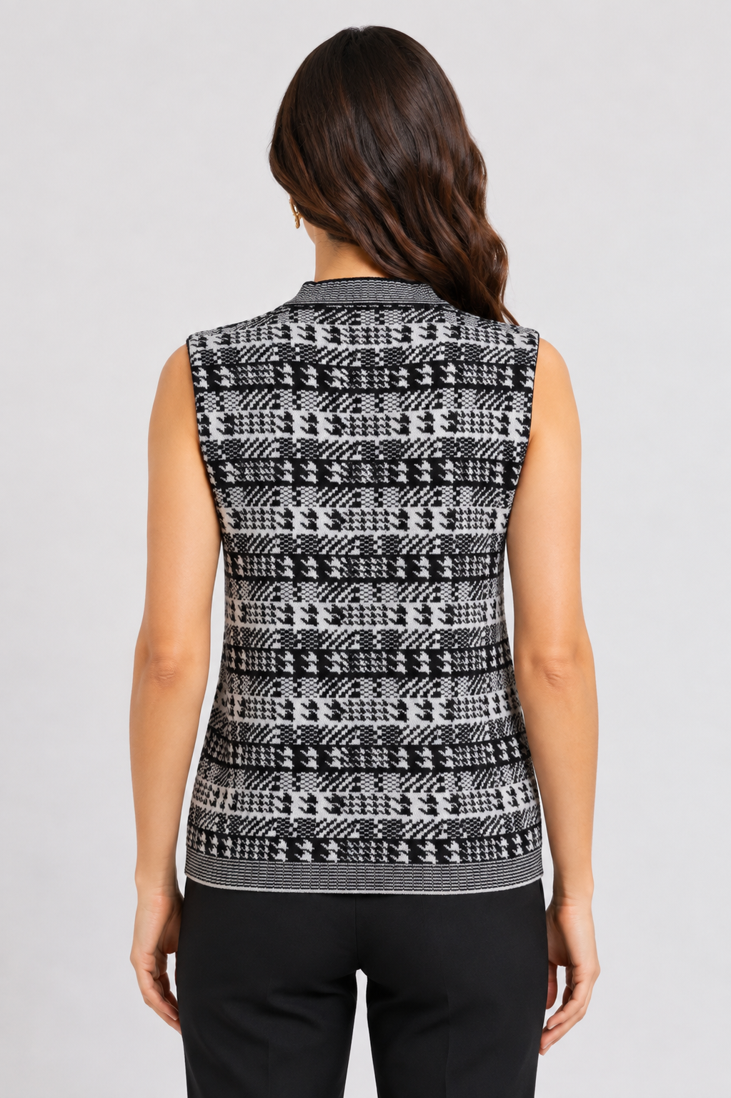 knitwear vest