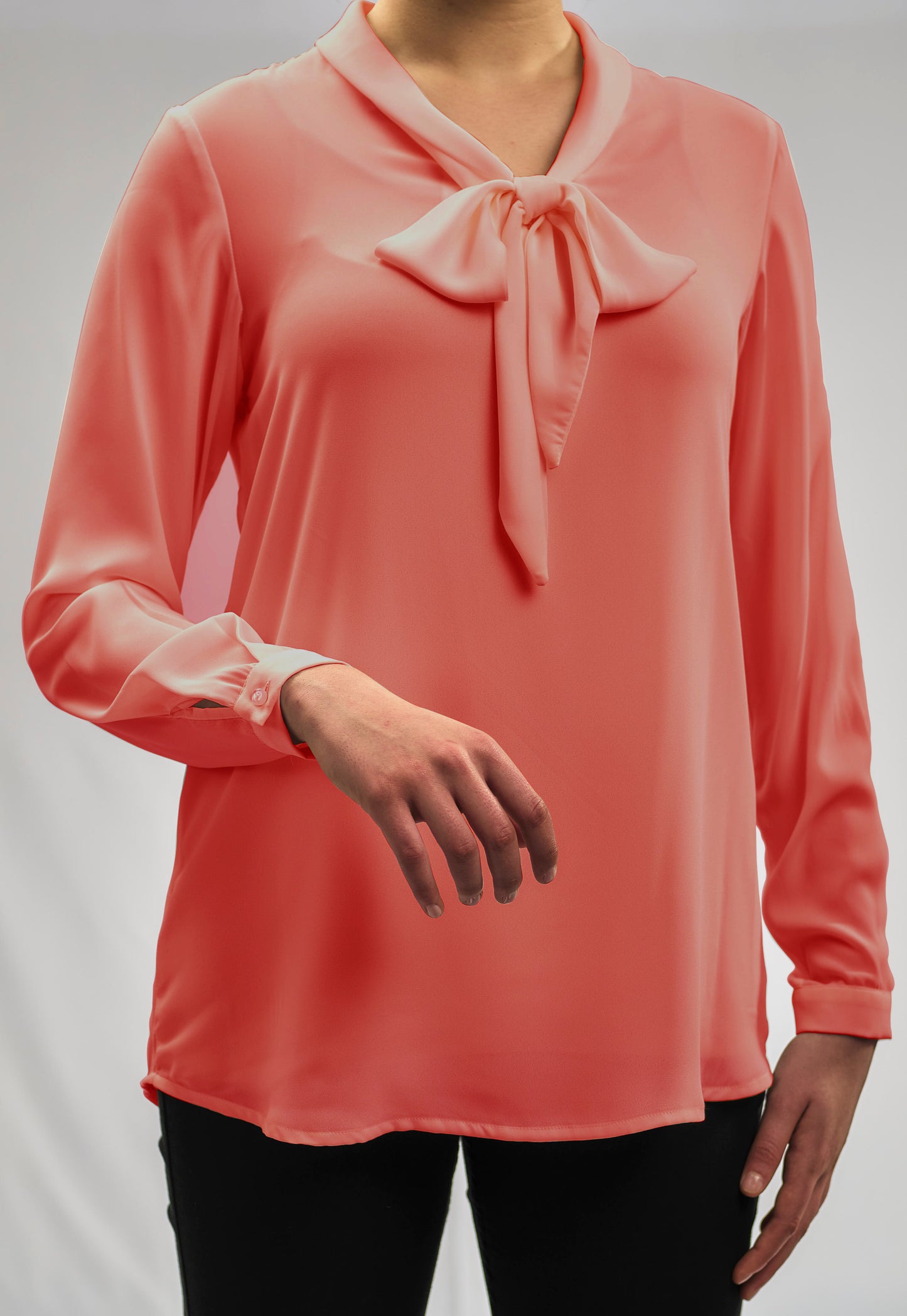 BASIC EVERYDAY SILKY CREPE CHIFFON BLOUSE WITH A BOW COLLAR
