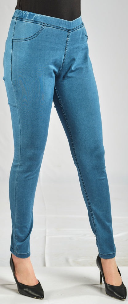 بنطلون جينز مصنوع من القطن الناعم والإيلاستين بخصر مرن لراحة إضافية