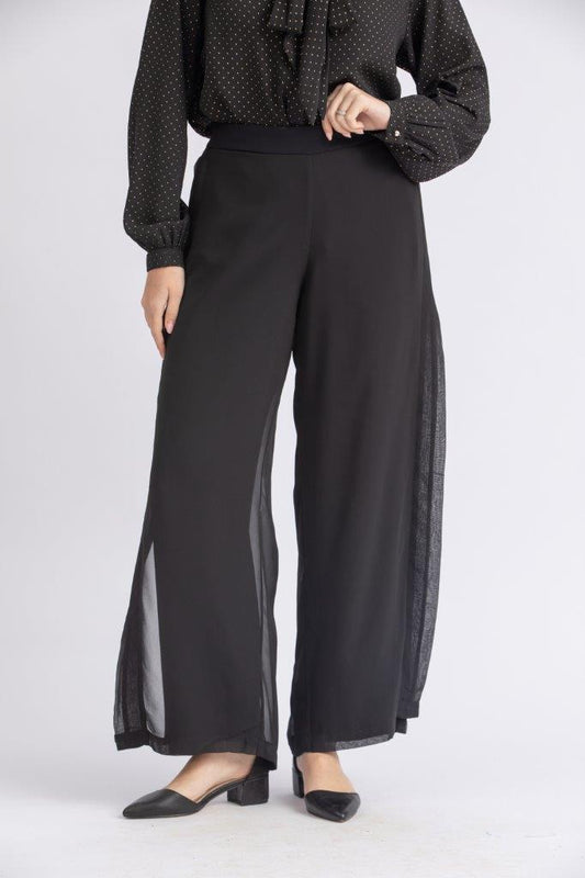 Basic wide cut silk feel crepe pants  with a chiffon layer